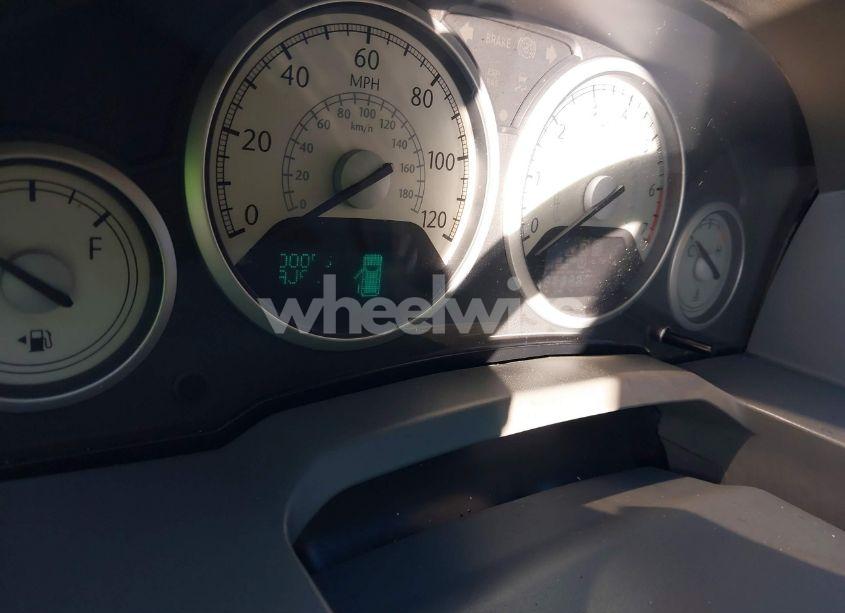 Photo 7 of 2010 Chrysler Town & COUNTRY TOURING (VIN 2A4RR5DX6AR193323)