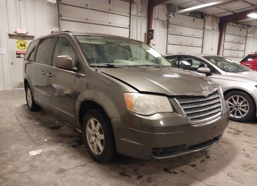 2010 Chrysler Town & COUNTRY TOURING (VIN 2A4RR5DX6AR443028) main photo