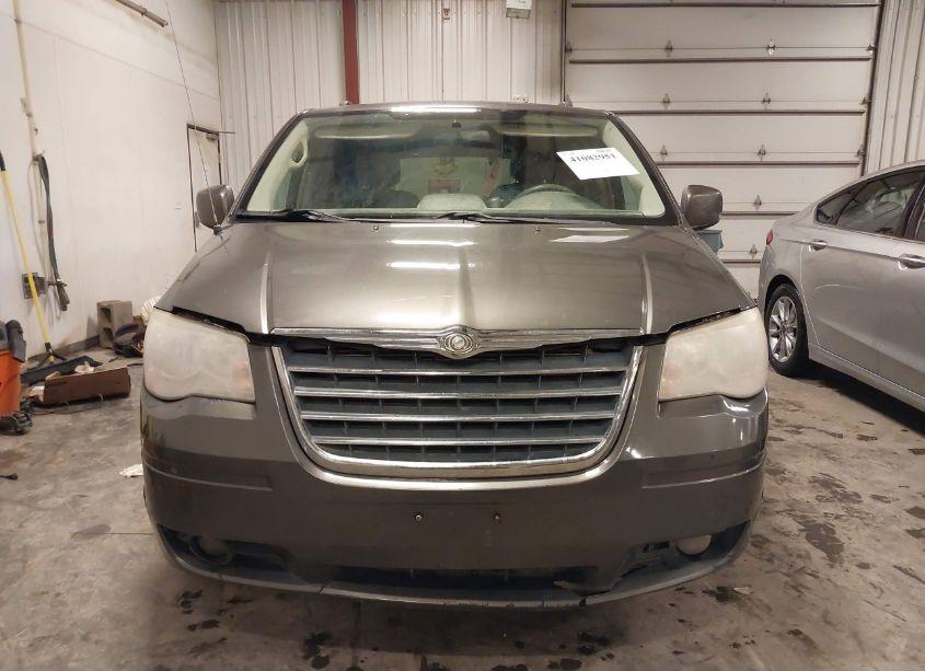 Photo 13 of 2010 Chrysler Town & COUNTRY TOURING (VIN 2A4RR5DX6AR443028)