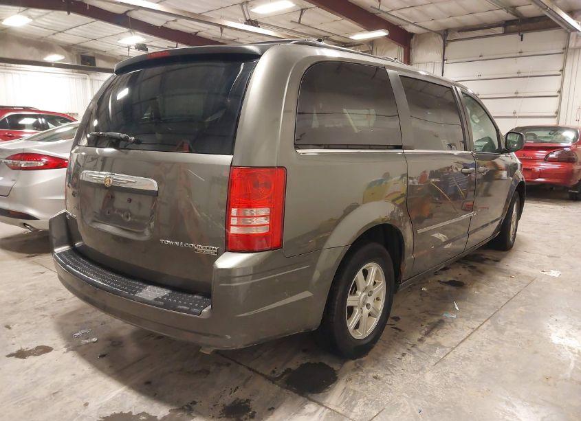 Photo 4 of 2010 Chrysler Town & COUNTRY TOURING (VIN 2A4RR5DX6AR443028)