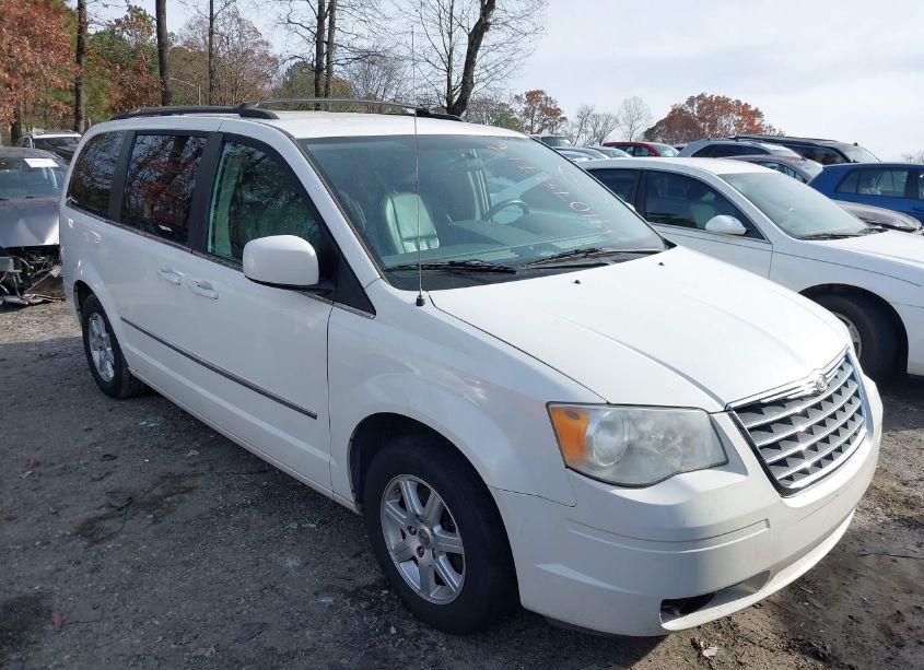 2010 Chrysler Town & COUNTRY TOURING (VIN 2A4RR5DX7AR124219) main photo