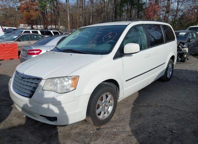 Photo 2 of 2010 Chrysler Town & COUNTRY TOURING (VIN 2A4RR5DX7AR124219)