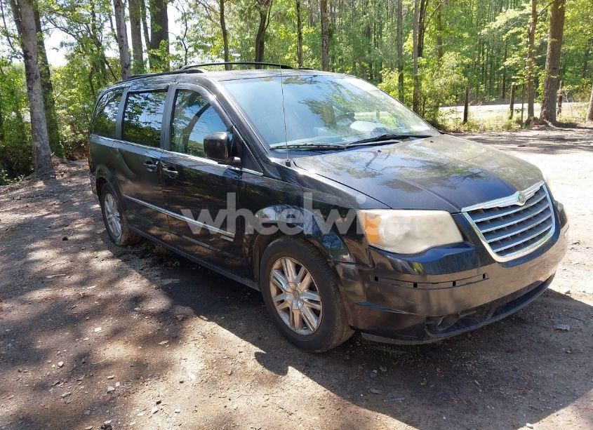 2010 Chrysler Town & COUNTRY TOURING (VIN 2A4RR5DX7AR290479) main photo