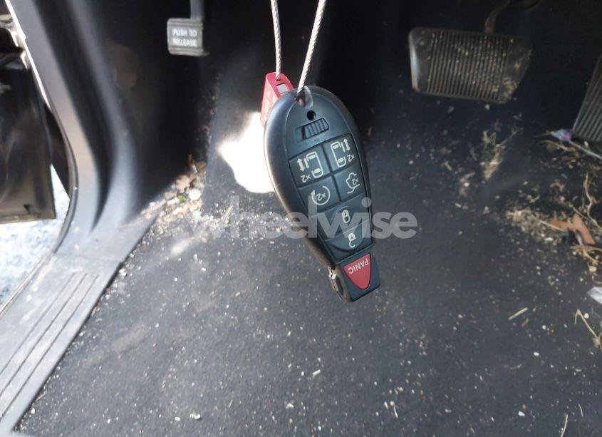 Photo 11 of 2010 Chrysler Town & COUNTRY TOURING (VIN 2A4RR5DX7AR290479)