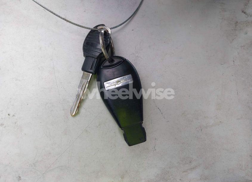 Photo 11 of 2010 Chrysler Town & COUNTRY TOURING (VIN 2A4RR5DX9AR324521)