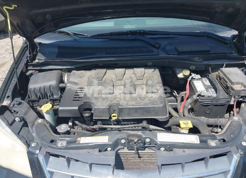 Photo 10 of 2010 Chrysler Town & COUNTRY TOURING (VIN 2A4RR5DXXAR290623)