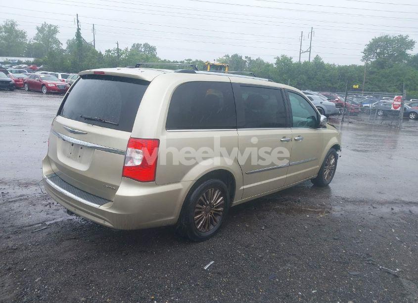 Photo 4 of 2011 Chrysler Town & COUNTRY LIMITED (VIN 2A4RR6DG0BR655303)