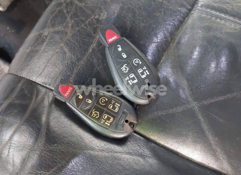 Photo 11 of 2011 Chrysler Town & COUNTRY LIMITED (VIN 2A4RR6DG0BR671291)