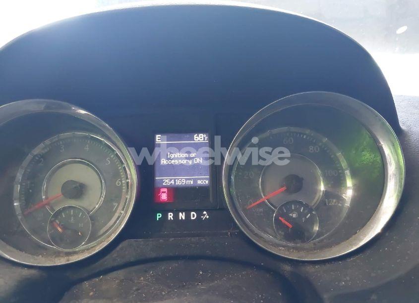 Photo 7 of 2011 Chrysler Town & COUNTRY LIMITED (VIN 2A4RR6DG0BR671291)