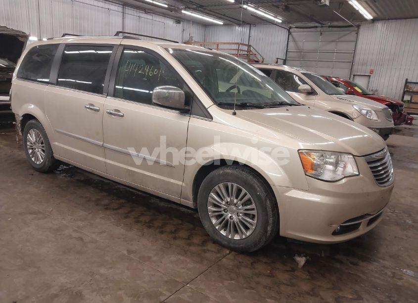 2011 Chrysler Town & COUNTRY LIMITED (VIN 2A4RR6DG0BR722031) main photo
