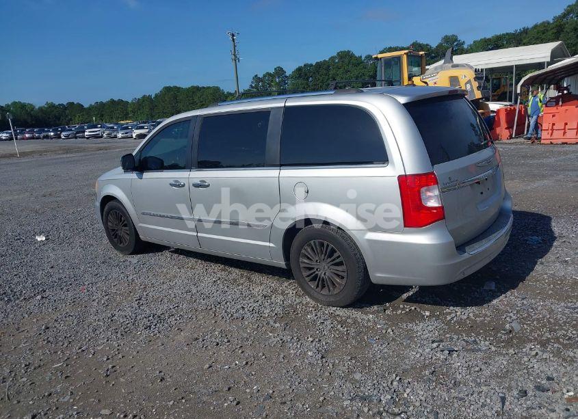 Photo 3 of 2011 Chrysler Town & COUNTRY LIMITED (VIN 2A4RR6DG1BR614243)