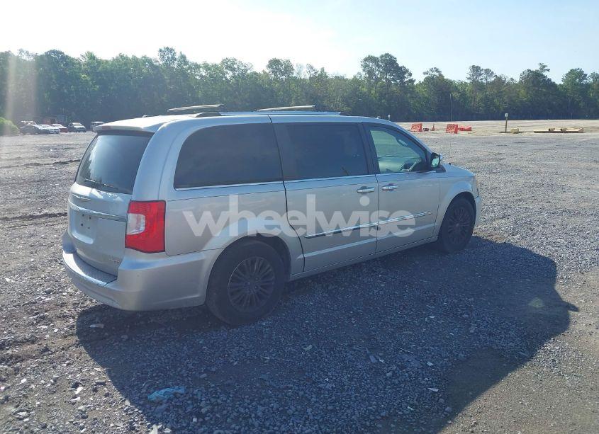 Photo 4 of 2011 Chrysler Town & COUNTRY LIMITED (VIN 2A4RR6DG1BR614243)