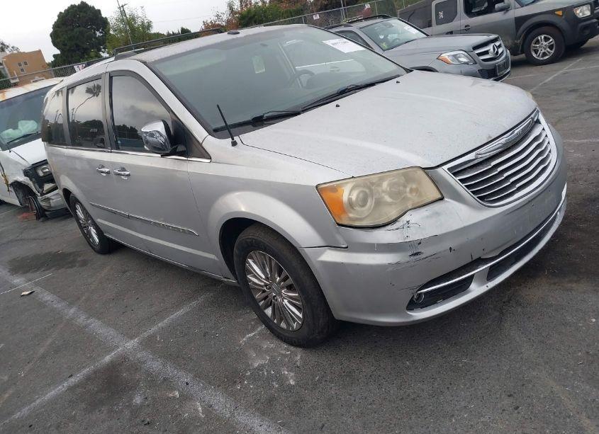 2011 Chrysler Town & COUNTRY LIMITED (VIN 2A4RR6DG1BR698371) main photo