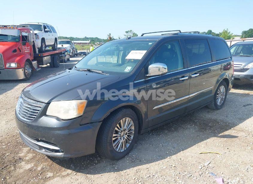 Photo 2 of 2011 Chrysler Town & COUNTRY LIMITED (VIN 2A4RR6DG2BR616700)