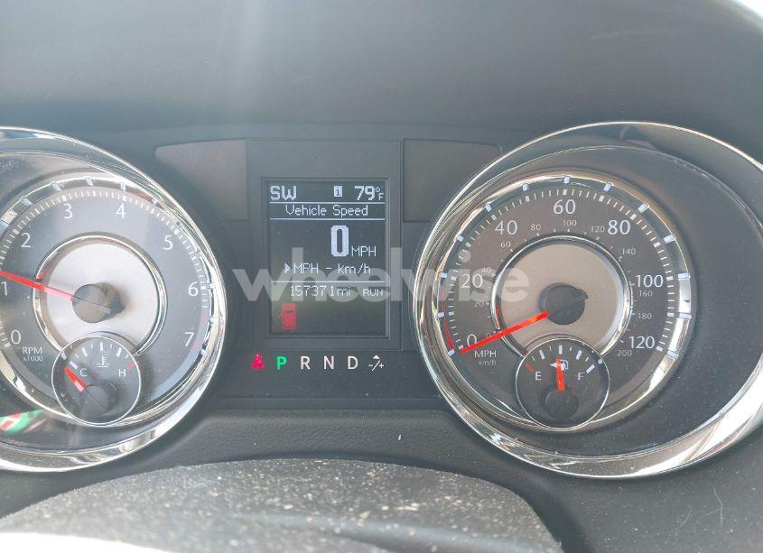 Photo 7 of 2011 Chrysler Town & COUNTRY LIMITED (VIN 2A4RR6DG3BR712674)