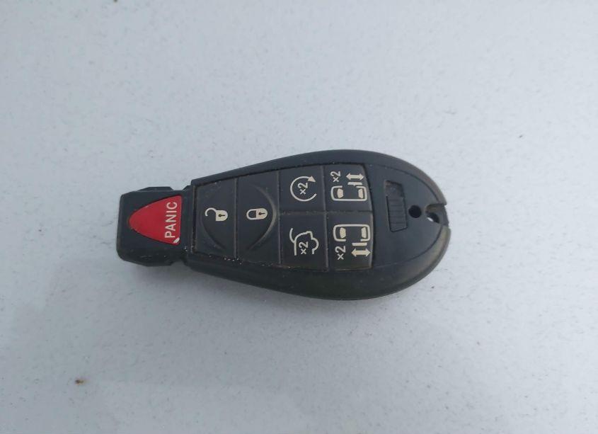 Photo 11 of 2011 Chrysler Town & COUNTRY LIMITED (VIN 2A4RR6DG5BR760581)