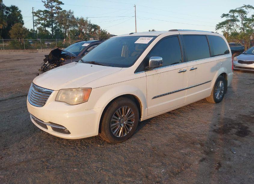 Photo 2 of 2011 Chrysler Town & COUNTRY LIMITED (VIN 2A4RR6DG5BR760581)