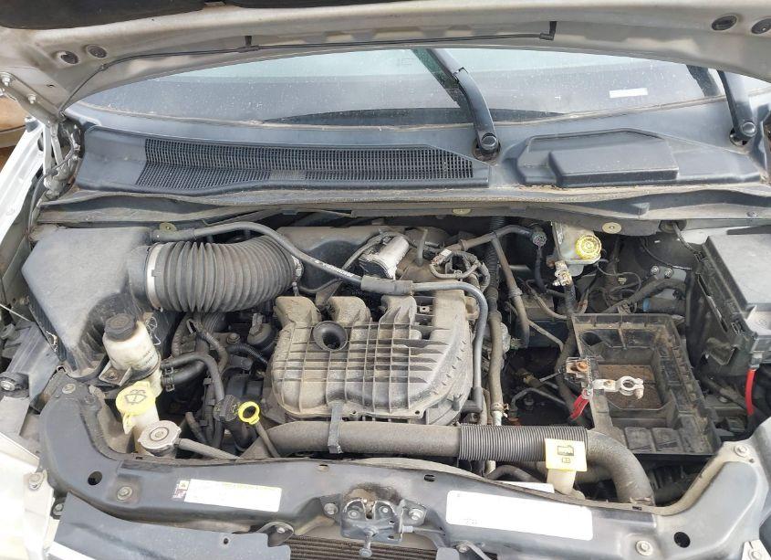 Photo 10 of 2011 Chrysler Town & COUNTRY LIMITED (VIN 2A4RR6DG8BR759523)