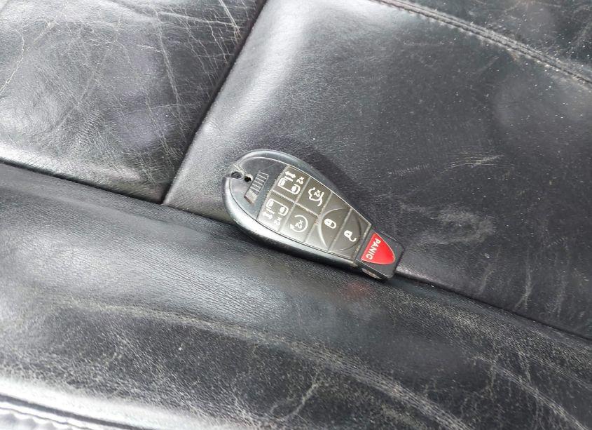 Photo 11 of 2011 Chrysler Town & COUNTRY LIMITED (VIN 2A4RR6DG8BR759523)