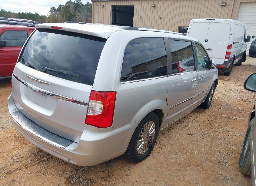 Photo 4 of 2011 Chrysler Town & COUNTRY LIMITED (VIN 2A4RR6DG8BR759523)