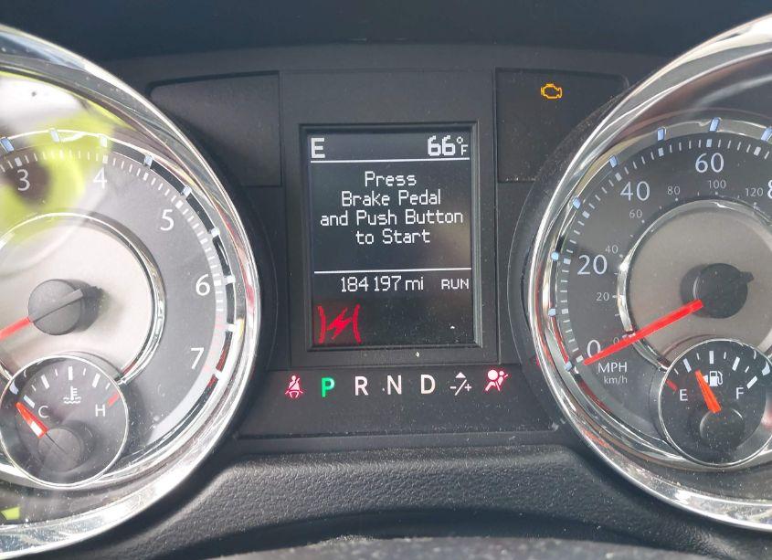 Photo 7 of 2011 Chrysler Town & COUNTRY LIMITED (VIN 2A4RR6DG8BR759523)