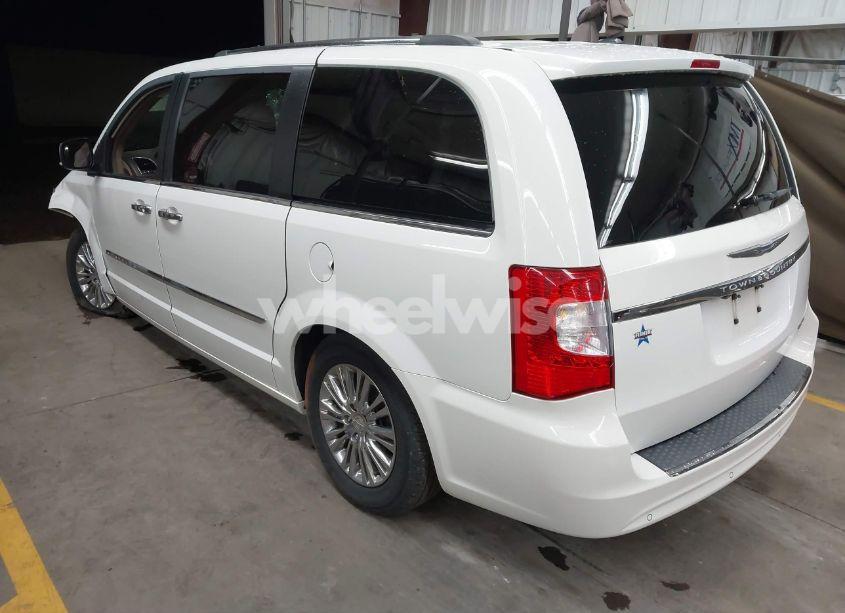 Photo 3 of 2011 Chrysler Town & COUNTRY LIMITED (VIN 2A4RR6DG9BR656224)