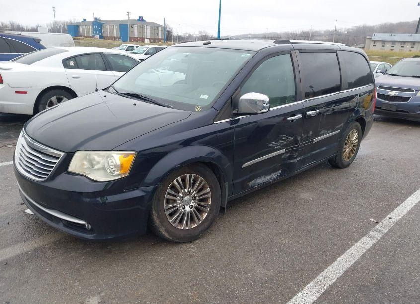 Photo 2 of 2011 Chrysler Town & COUNTRY LIMITED (VIN 2A4RR6DGXBR609218)