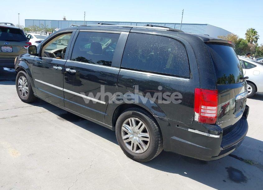 Photo 3 of 2010 Chrysler Town & COUNTRY LIMITED (VIN 2A4RR6DX0AR133589)