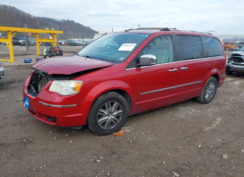 Photo 2 of 2010 Chrysler Town & COUNTRY LIMITED (VIN 2A4RR6DX0AR149596)