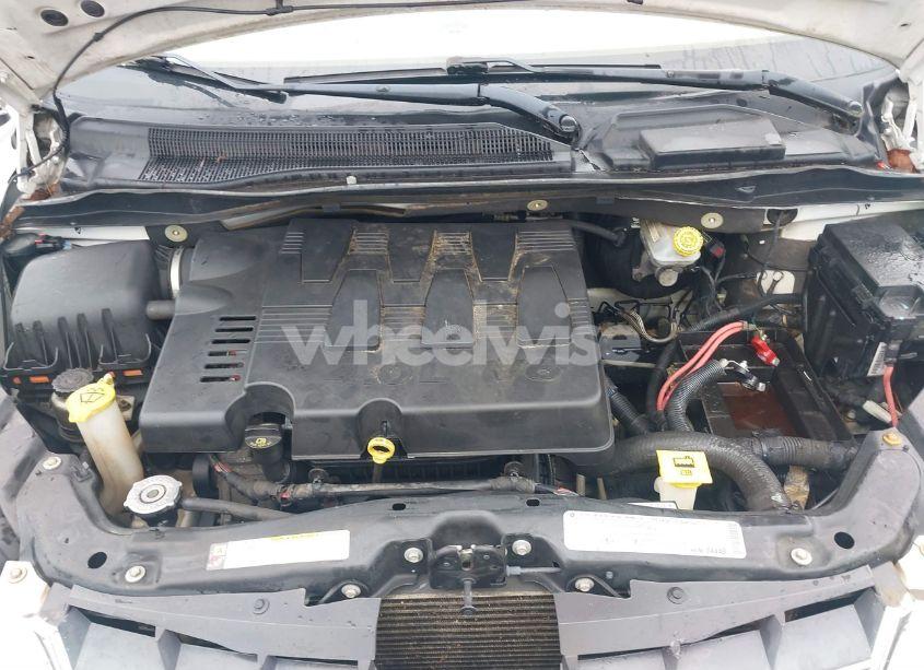 Photo 10 of 2010 Chrysler Town & COUNTRY LIMITED (VIN 2A4RR6DX1AR141930)