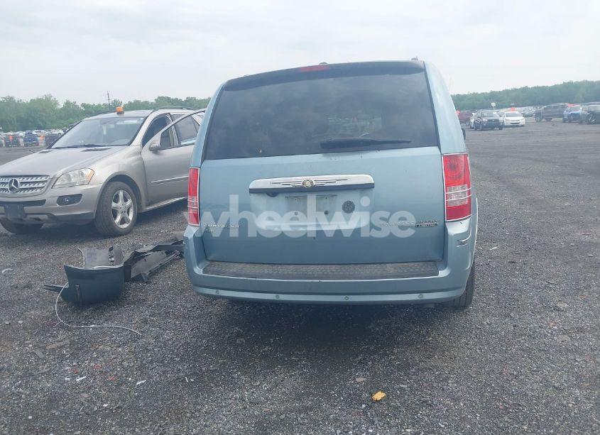 Photo 17 of 2010 Chrysler Town & COUNTRY LIMITED (VIN 2A4RR6DX1AR220482)