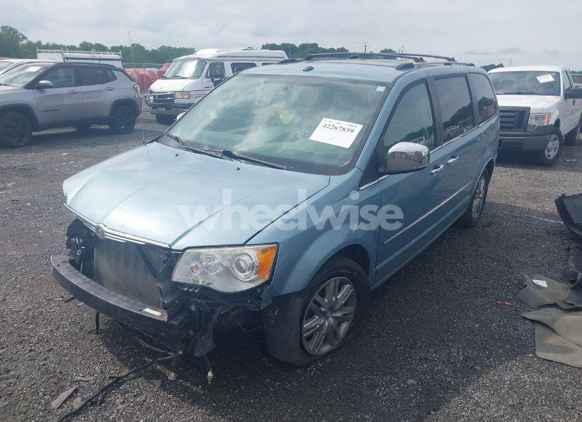 Photo 2 of 2010 Chrysler Town & COUNTRY LIMITED (VIN 2A4RR6DX1AR220482)