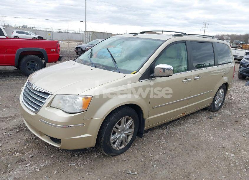 Photo 2 of 2010 Chrysler Town & COUNTRY LIMITED (VIN 2A4RR6DX2AR178730)
