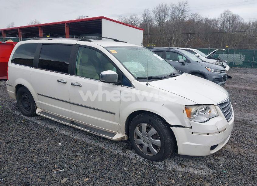 2010 Chrysler Town & COUNTRY LIMITED (VIN 2A4RR6DXXAR126455) main photo