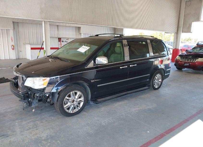 Photo 2 of 2010 Chrysler Town & COUNTRY LIMITED (VIN 2A4RR6DXXAR253528)