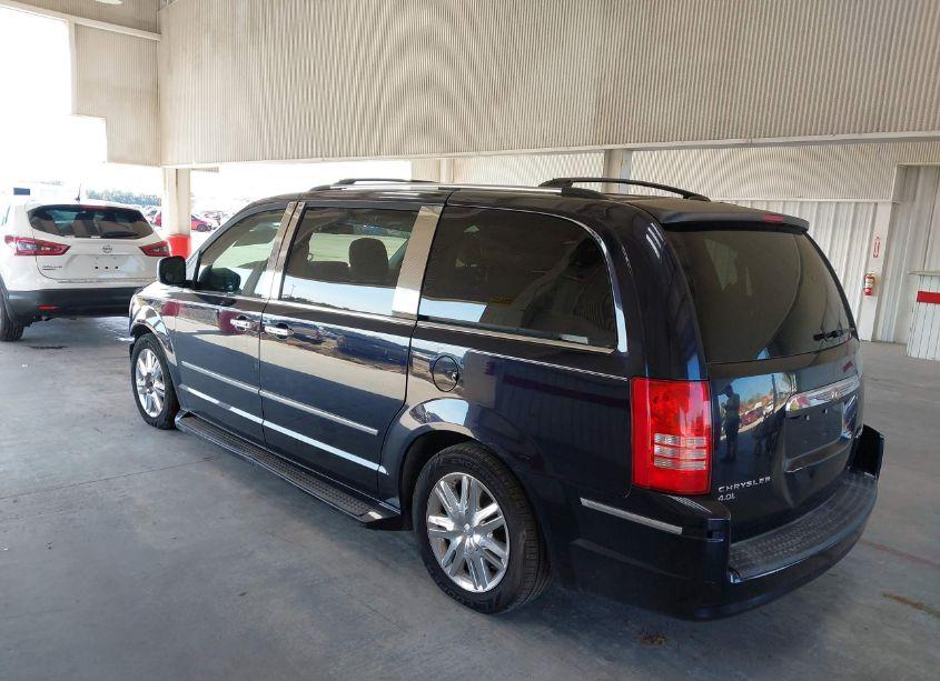 Photo 3 of 2010 Chrysler Town & COUNTRY LIMITED (VIN 2A4RR6DXXAR253528)
