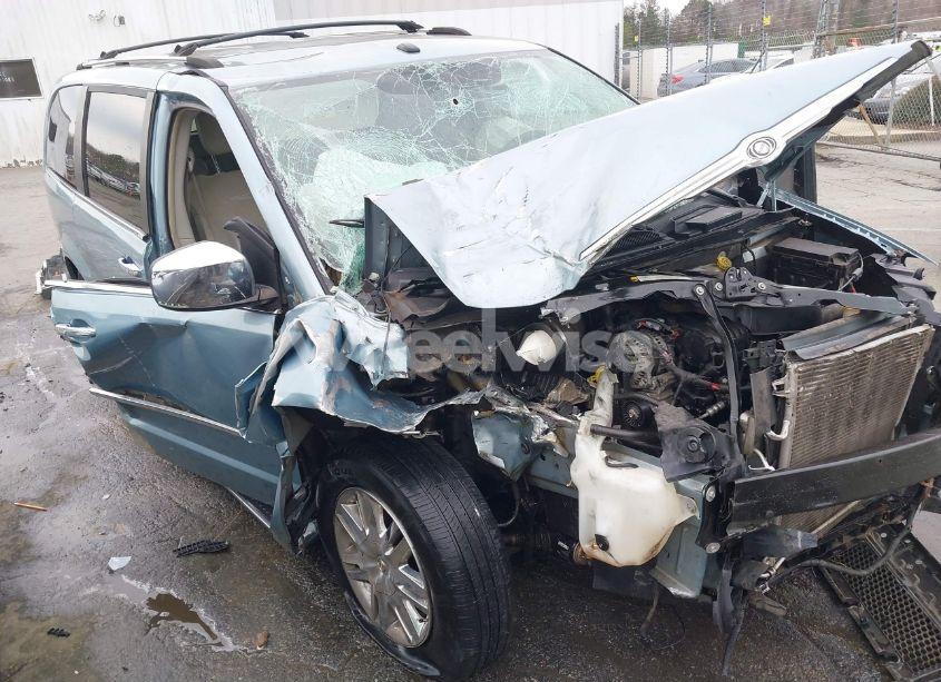 Photo 18 of 2010 Chrysler Town & COUNTRY NEW LIMITED (VIN 2A4RR7DX0AR386370)