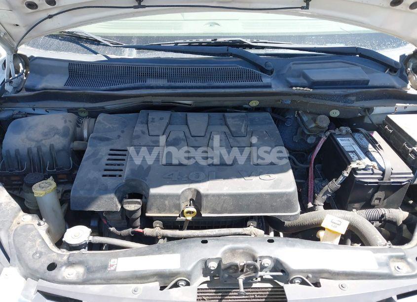 Photo 10 of 2010 Chrysler Town & COUNTRY NEW LIMITED (VIN 2A4RR7DX5AR321935)