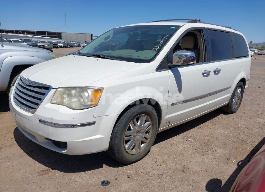 Photo 2 of 2010 Chrysler Town & COUNTRY NEW LIMITED (VIN 2A4RR7DX5AR321935)