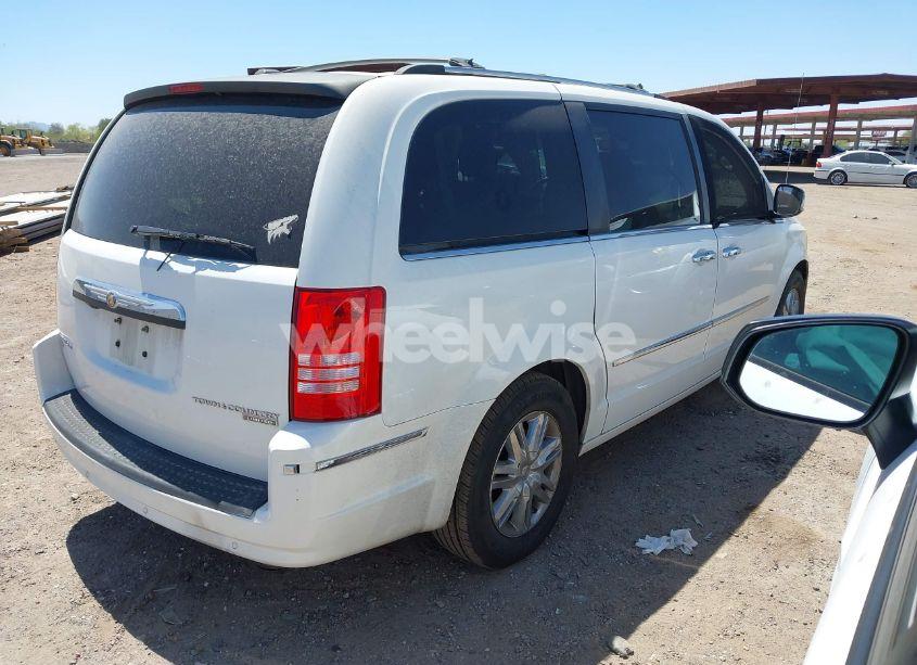 Photo 4 of 2010 Chrysler Town & COUNTRY NEW LIMITED (VIN 2A4RR7DX5AR321935)