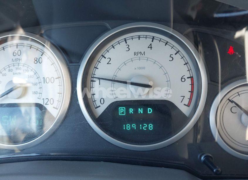 Photo 7 of 2010 Chrysler Town & COUNTRY NEW LIMITED (VIN 2A4RR7DX7AR436598)