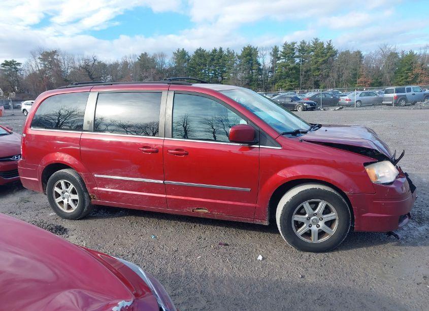 Photo 13 of 2010 Chrysler Town & COUNTRY TOURING PLUS (VIN 2A4RR8D13AR380886)