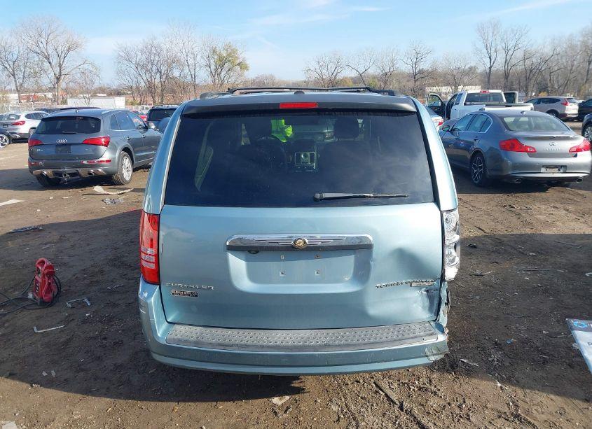 Photo 16 of 2010 Chrysler Town & COUNTRY TOURING PLUS (VIN 2A4RR8D14AR321135)