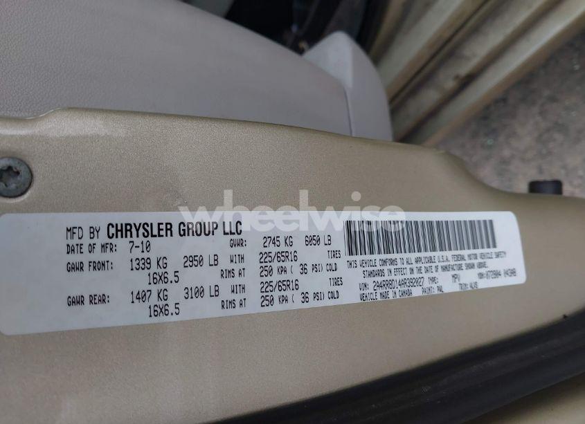 Photo 9 of 2010 Chrysler Town & COUNTRY TOURING PLUS (VIN 2A4RR8D14AR392027)