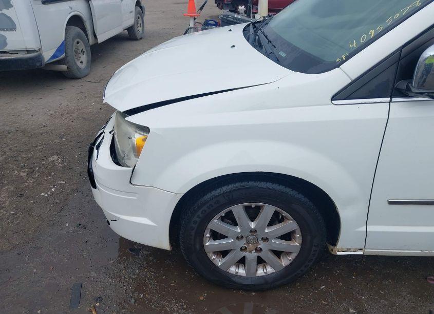 Photo 18 of 2010 Chrysler Town & COUNTRY TOURING PLUS (VIN 2A4RR8D14AR441503)