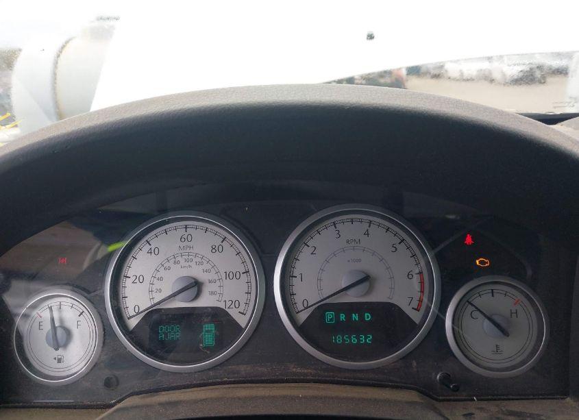 Photo 7 of 2010 Chrysler Town & COUNTRY TOURING PLUS (VIN 2A4RR8D14AR441503)