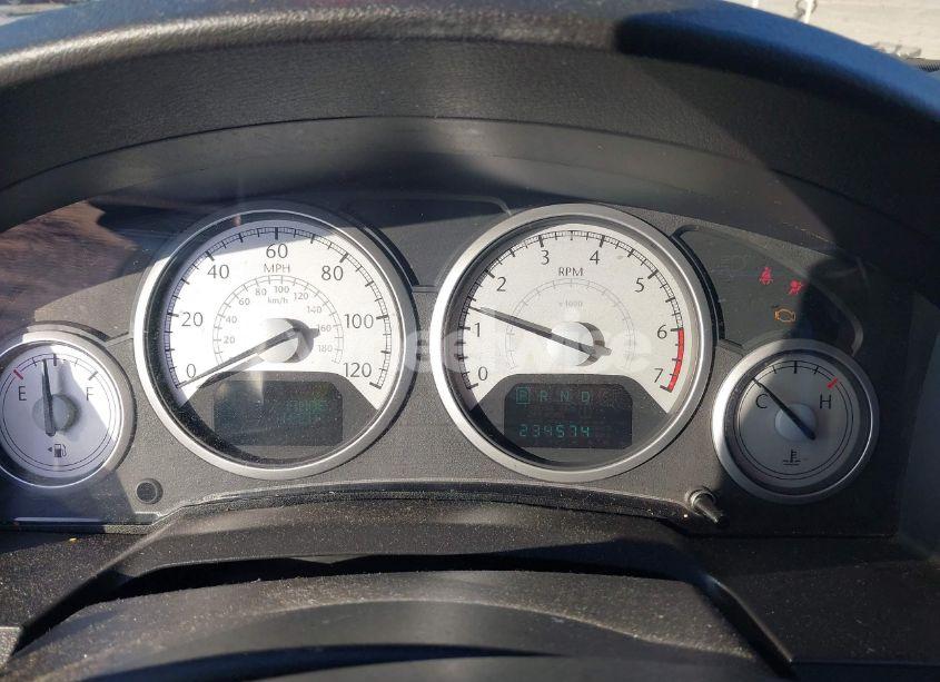 Photo 7 of 2010 Chrysler Town & COUNTRY TOURING PLUS (VIN 2A4RR8D15AR320365)