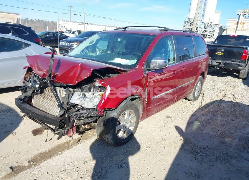 Photo 2 of 2010 Chrysler Town & COUNTRY TOURING PLUS (VIN 2A4RR8D15AR381084)