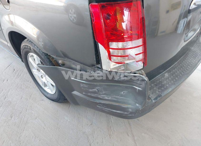 Photo 14 of 2010 Chrysler Town & COUNTRY TOURING PLUS (VIN 2A4RR8D15AR404072)