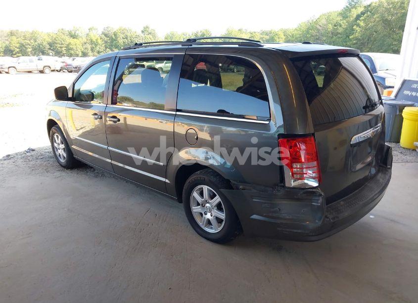 Photo 3 of 2010 Chrysler Town & COUNTRY TOURING PLUS (VIN 2A4RR8D15AR404072)